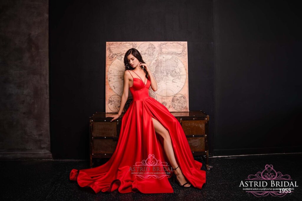 GALIA-red, powder, royal blue, dark blue, smaragd